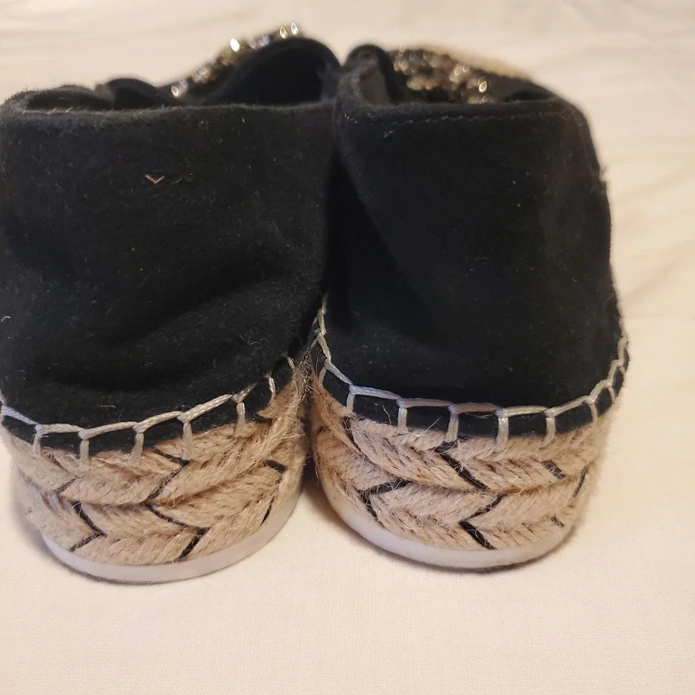 Karl Lagerfeld Paris Anja Black Suede Crystal Embellished Espadrille Flats 7M